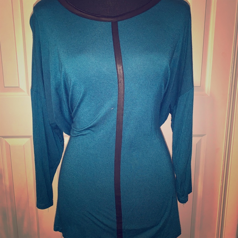 Blue top